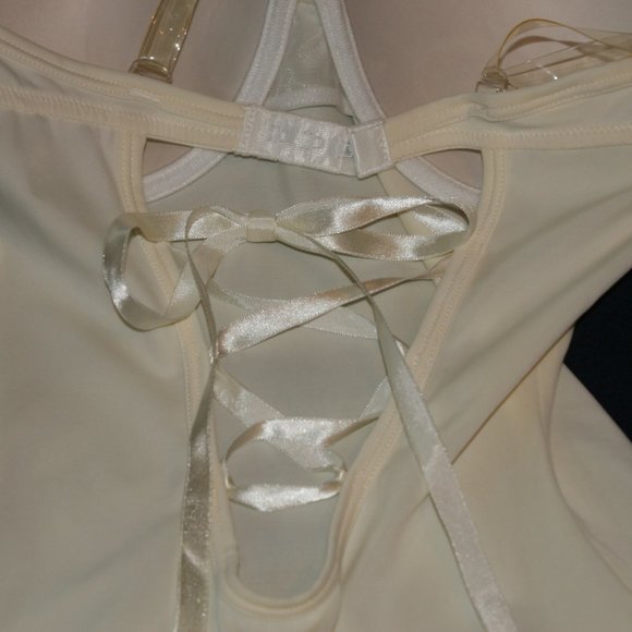 Ivory/Cream Body Suit/Foundation/Shape Wear - Picture 5 of 5